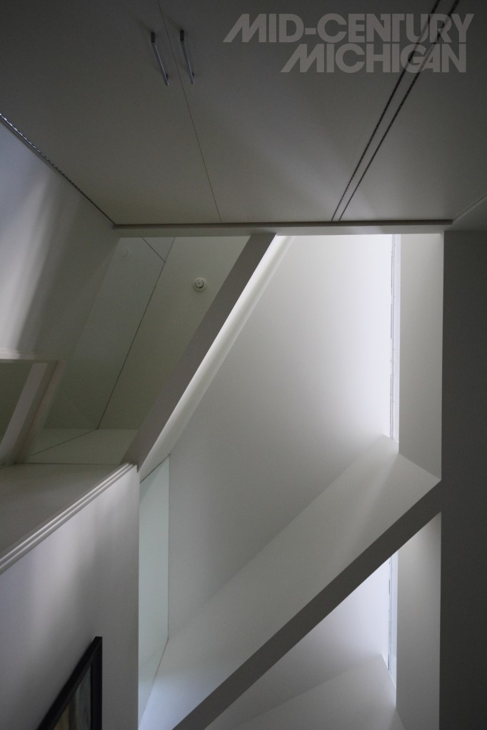 Gunnar Birkerts - Freeman House - Bedroom Ceiling