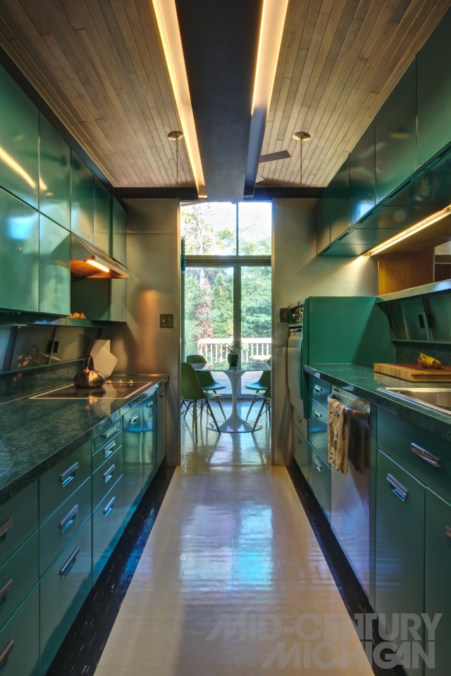 Charles Goodman - Alcoa Care Free Home 15