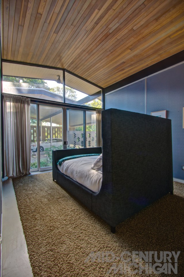 Charles Goodman - Alcoa Care Free Home 23