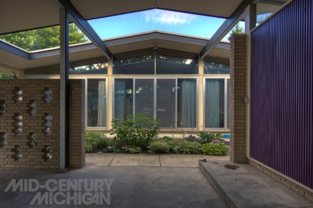 Charles Goodman - Alcoa Care Free Home 31